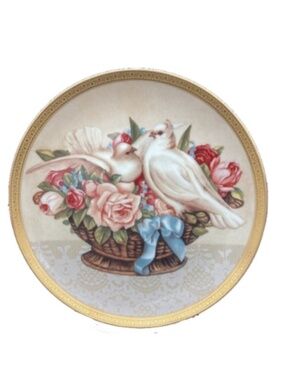 1993 Gloria Vanderbilt Romance in Bloom Limited Edition Plate Doves Roses